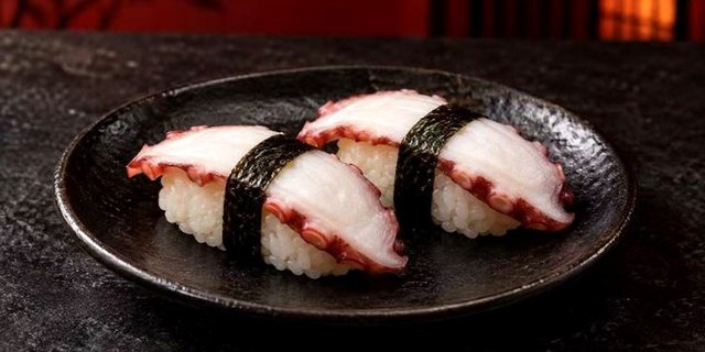 Octopus Sashimi