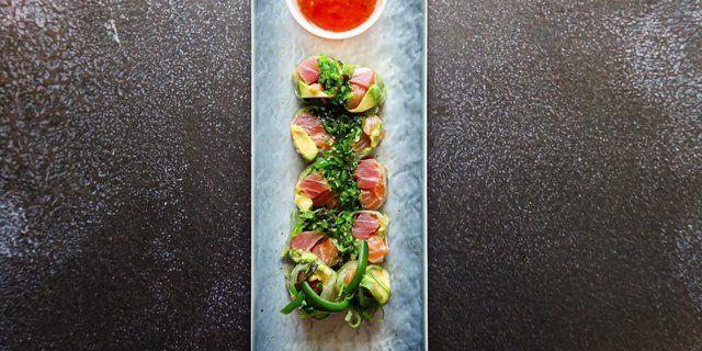 Sashimi Naruto Maki