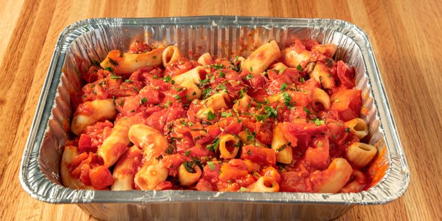 Homemade Rigatoni W/ Vodka Sauce 