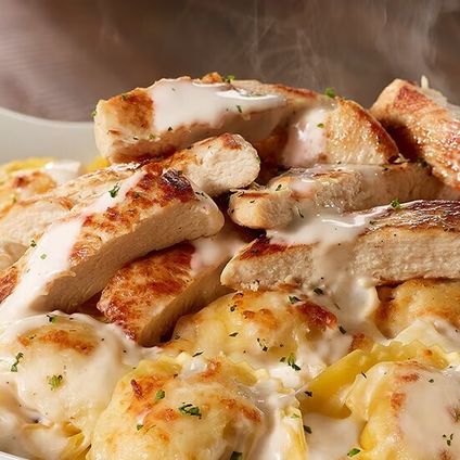 Chicken Tortelloni Alfredo