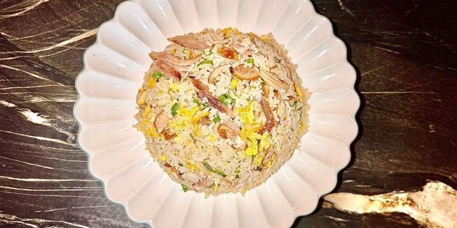 Fried Rice w/ Tea Smoked Duck Tray