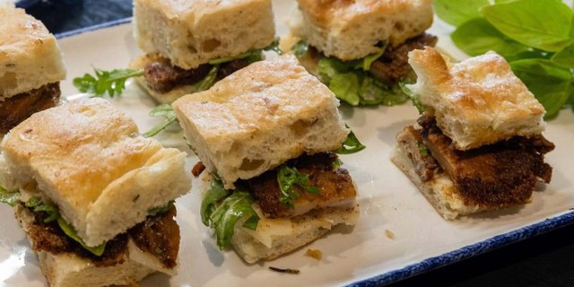 Mini Sandwiches Tray