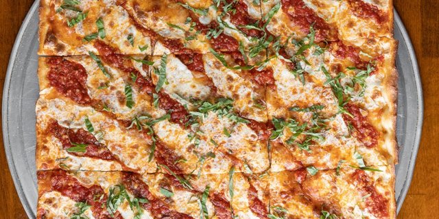 Grandma Pizza