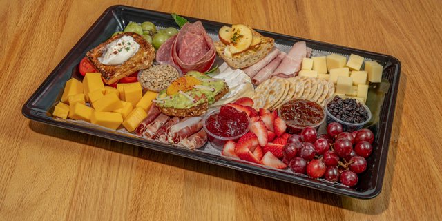Small Charcuterie Grazing Board