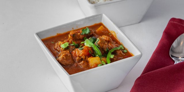 Chicken Vindaloo Boxed Lunch