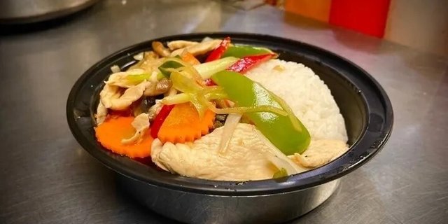 Ginger & Scallion Stir-Fry