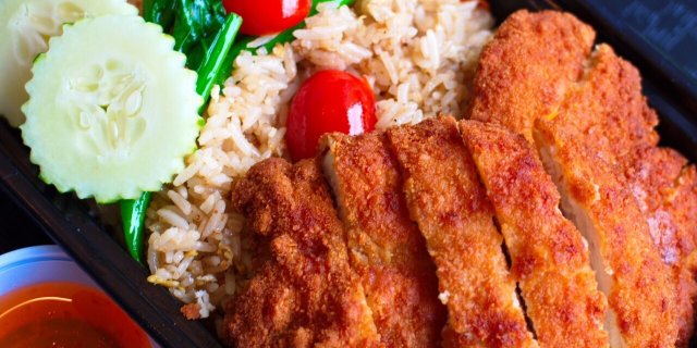 Crispy Chicken Breast Fried Rice