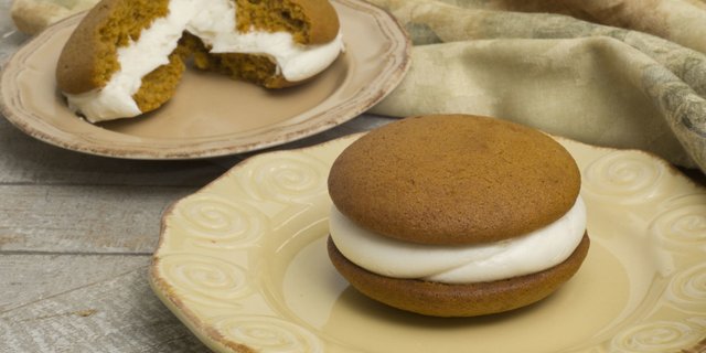 Pumpkin Whoopie Pie