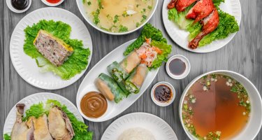 Pho Huyen & Banh Mi