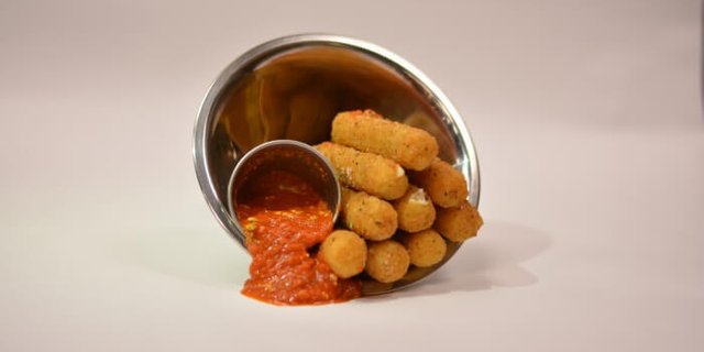 Cheesy Sticks