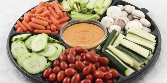 Vegetable & Hummus Tray