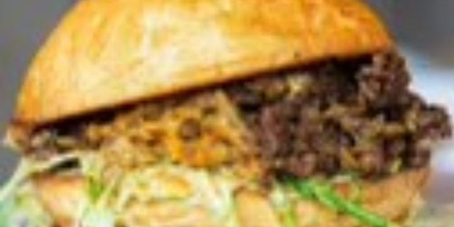 Plant-Based Chopped Cheese
