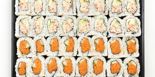 California & Spicy Tuna Roll Tray