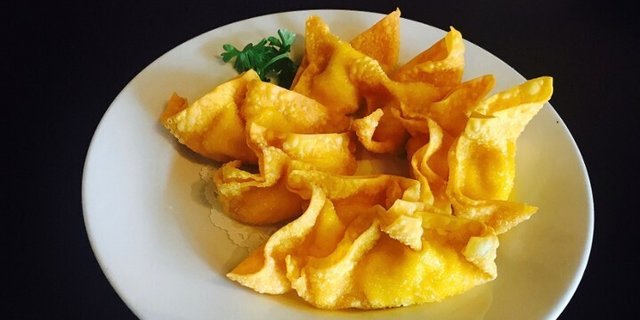 Crab Rangoon