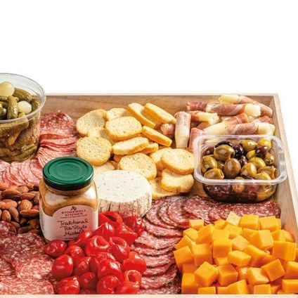 Charcuterie Deluxe Grazer Board