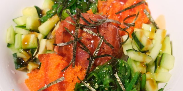 Spicy Tuna Poke Bowl