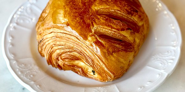 Cheesy Spinach Croissant