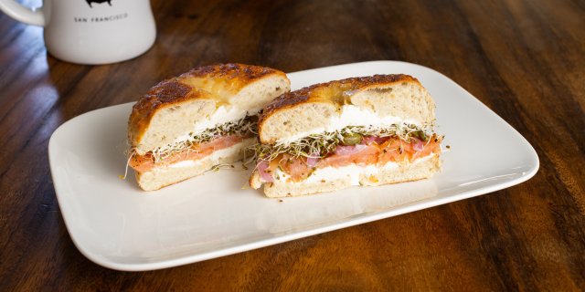 Lieng's Bagel Sandwich