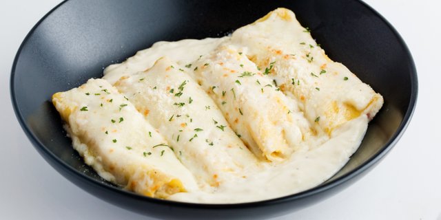 Canaloni Carbonara