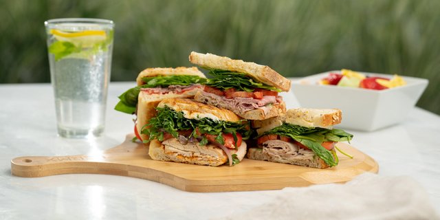 Sandwiches & Wraps