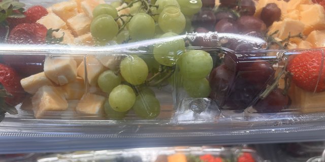Fruits & Cheese Tray
