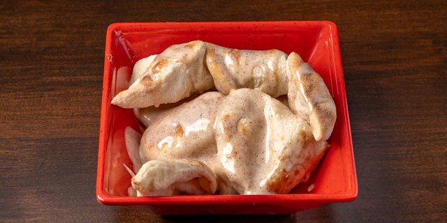 Cinnamon-Glazed Knots