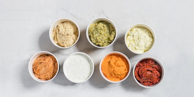 Red Pepper Hummus