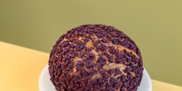 Ube Cream Puff