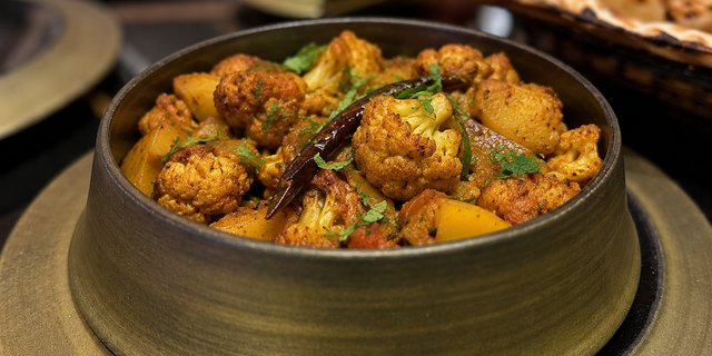 Gobhi Kulcha