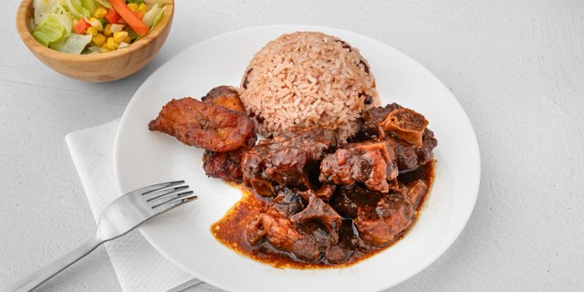 Oxtail Meal