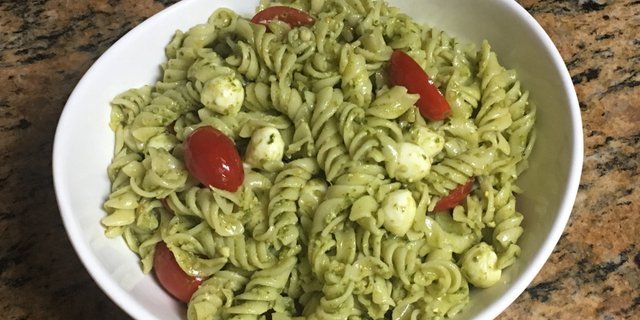 Caprese Pasta Salad