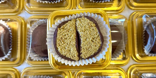 Dubai Chewy Cookie 1/2 Dozen