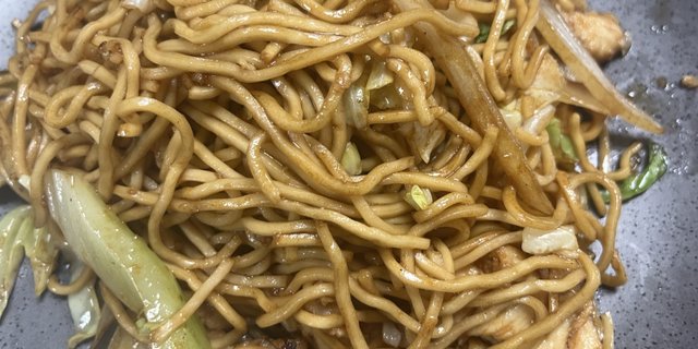 Chicken Chow Fun