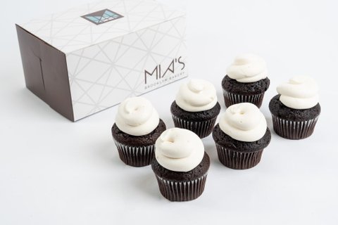 Vanilla Chocolate Cupcake