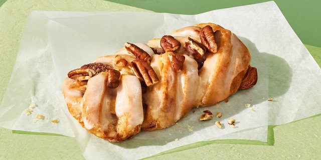 Pecan Braid Boxed Breakfast
