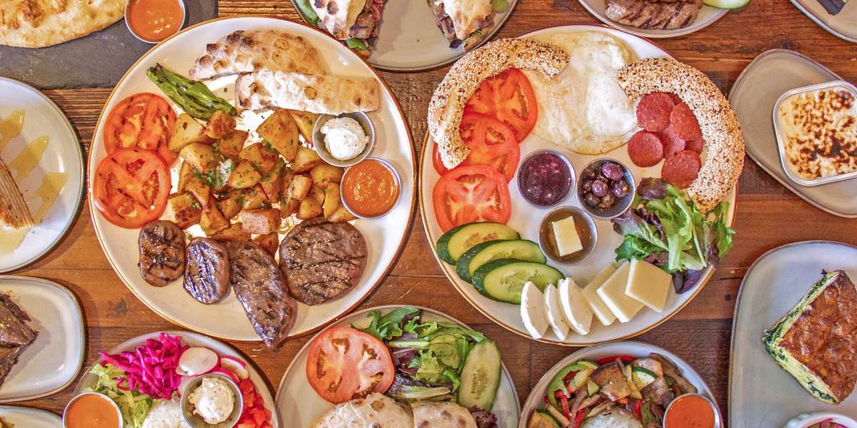 Simurgh Bakery & Cafe