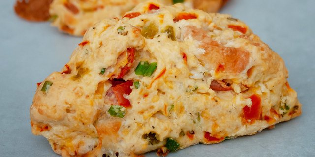 Chili-Jack Scones