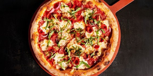 Honey Badger Pizza