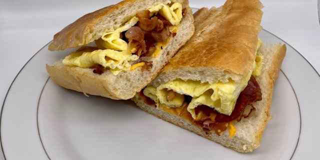 Bacon, Egg & Cheese Breakfast Sandwich