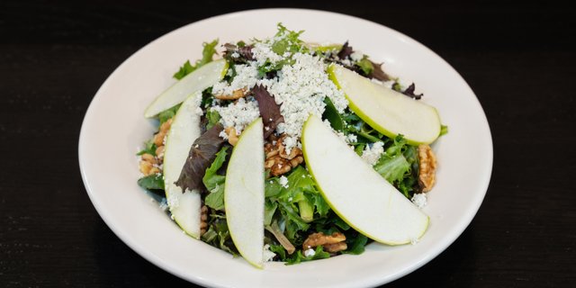 Mela Verde Salad