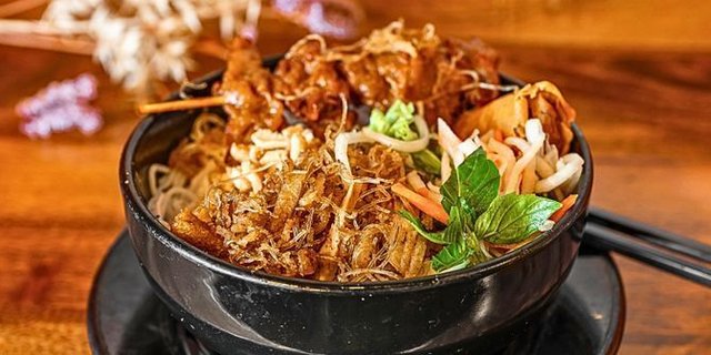 Blossom Vermicelli Combo