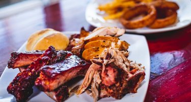 BBQ & Burgers Smokehouse