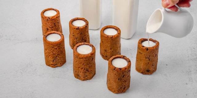 Chocolate Chip Cookie Shots