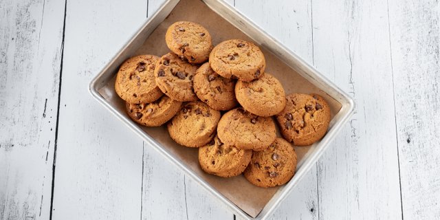 Sweet Street Chocolate Chunk Cookie Tray