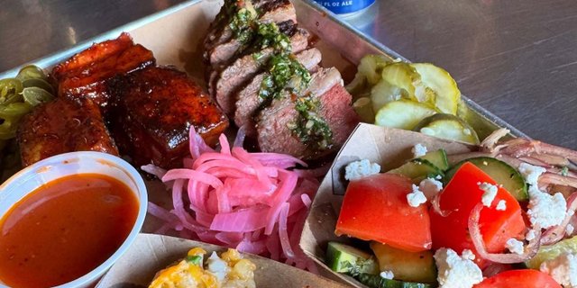 2 Meats & 2 Sides Package