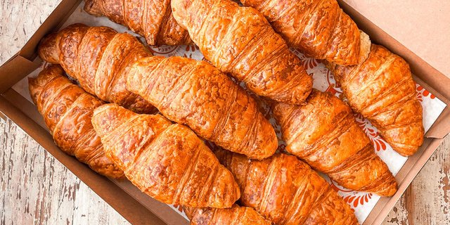 Butter Croissant Tray