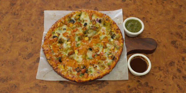 Gluten-Free Veggie Pizza