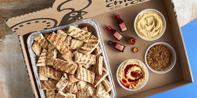 Hummus w/ Pita & PERi Drizzle Tray