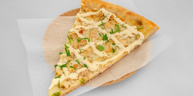 Chicken Alfredo Pizza
