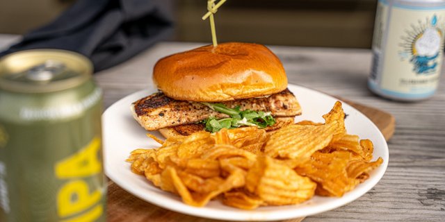 Dixie Mahi Sandwich Boxed Lunch